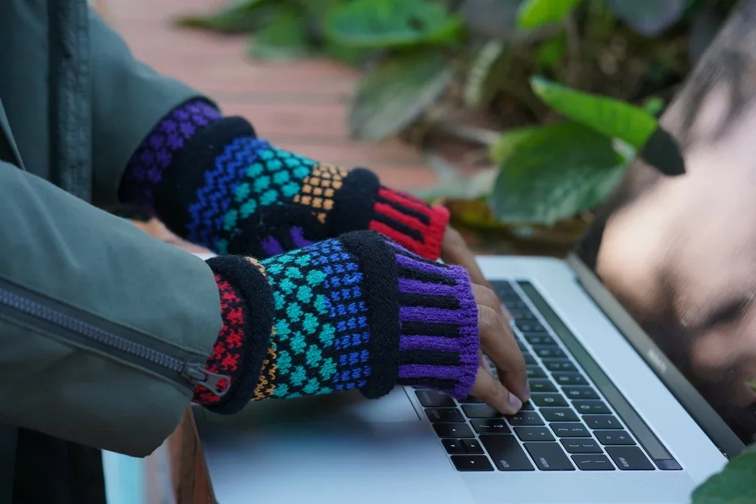 Fingerless gloves styled for a creative workday.